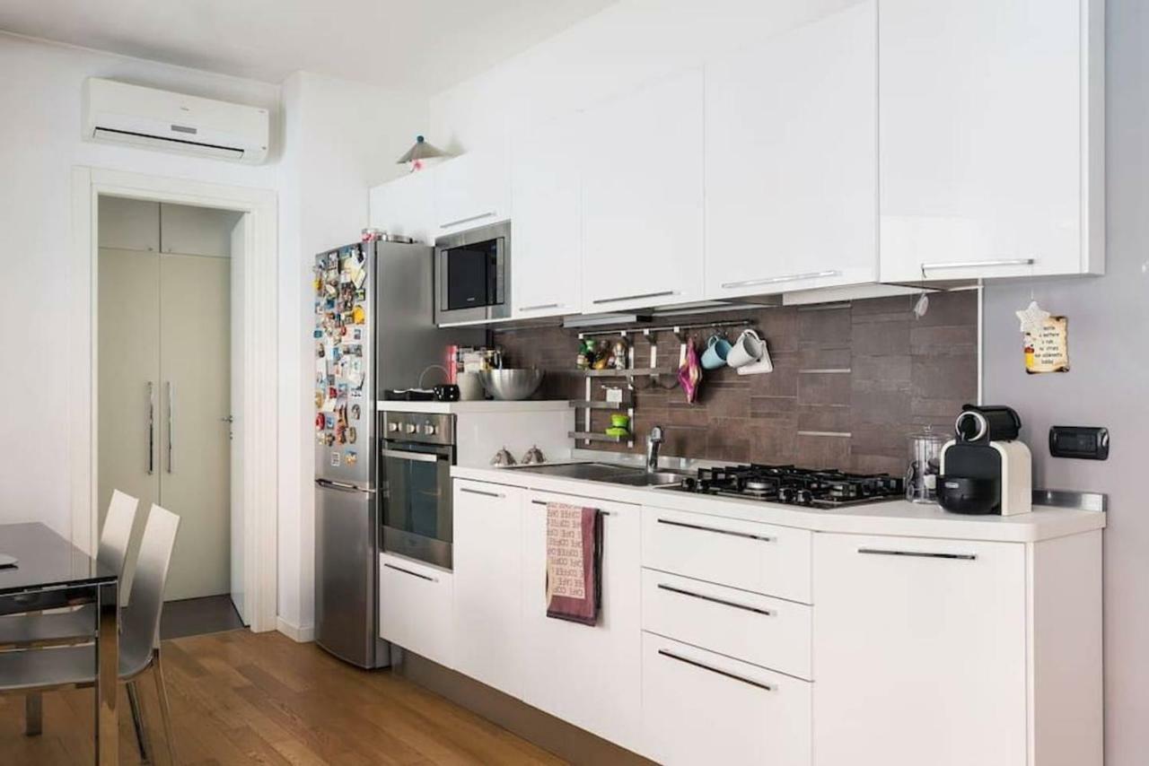 Delizioso Bilocale In Bocconi - Porta Romana Milan Luaran gambar