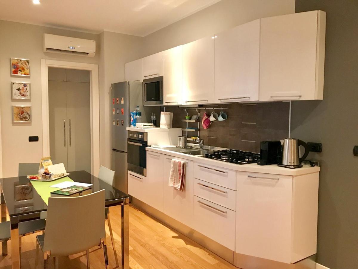 Delizioso Bilocale In Bocconi - Porta Romana Milan Luaran gambar